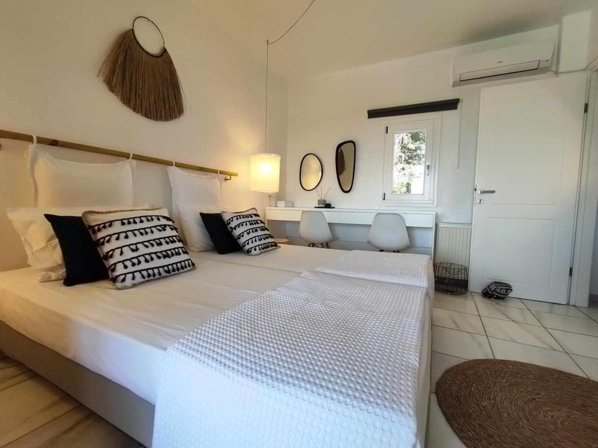 Island Magic - Seaview Villa With Jacuzzi Pool Ambelas Exteriér fotografie